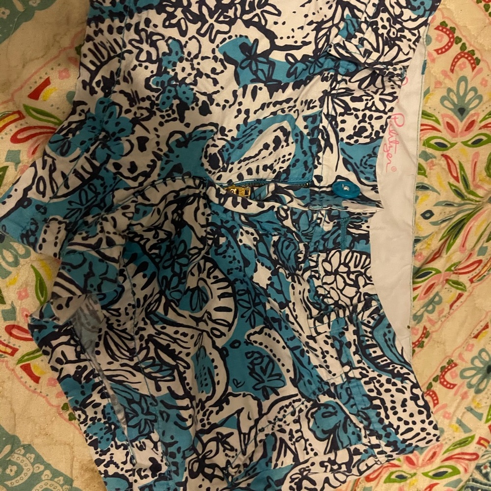Lily Pulitzer shorts size 2